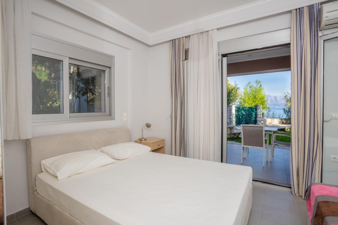 Lefkothea Apartments Nikiana Bagian luar foto