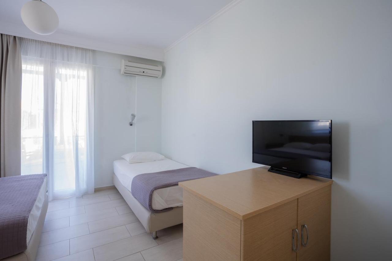 Lefkothea Apartments Nikiana Bagian luar foto