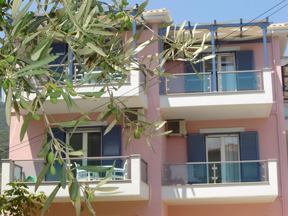 Lefkothea Apartments Nikiana Bagian luar foto